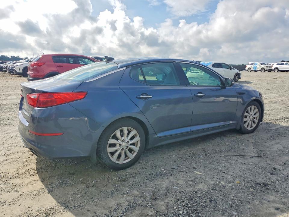 2015 Kia Optima VIN 5XXGN4A76FG365597 COPART salvage auction — MINOR DENT/SCRATCHES, Sc - Certificate Of Title, sold $275 on 2026-07-29 (photo 3)