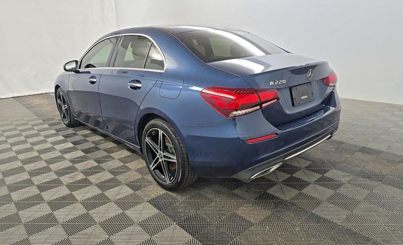 2022 Mercedes-benz A-class VIN W1K3G4EB0NJ353212 COPART salvage auction — NORMAL WEAR, Tx - Certificate Of Title (P), sold $16,600 on 2026-07-30 (photo 3)