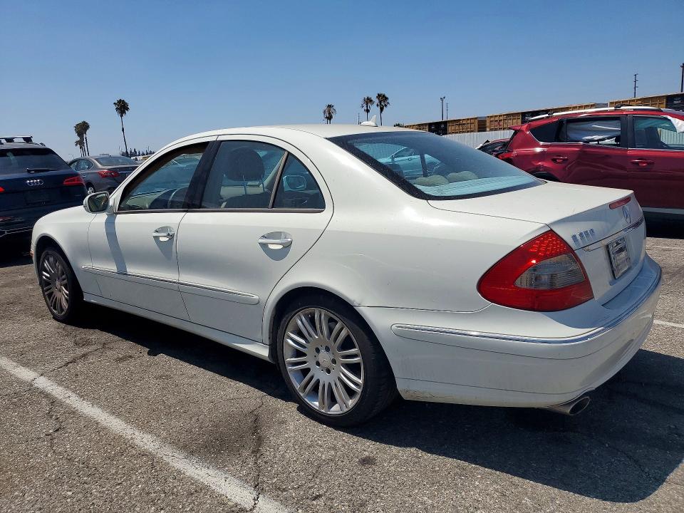 2008 Mercedes-benz E-class VIN WDBUF56X38B309610 COPART salvage auction — MINOR DENT/SCRATCHES, CA - DIS/DLR/EXP APP FOR DUP CLEAN, sold $3,800 on 2026-08-14 (photo 2)
