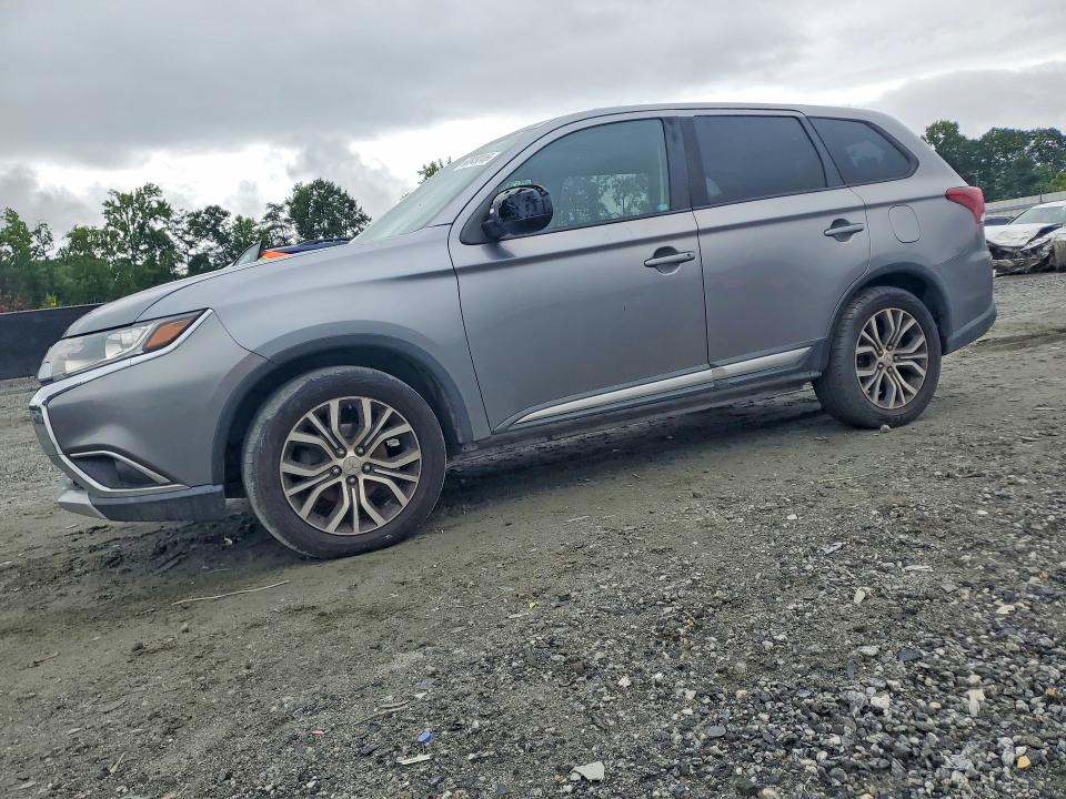 2017 Mitsubishi Outlander VIN JA4AD2A33HZ046503 COPART salvage auction — NORMAL WEAR, Sc - Certificate Of Title (P), sold $1,600 on 2026-07-21 (photo 1)