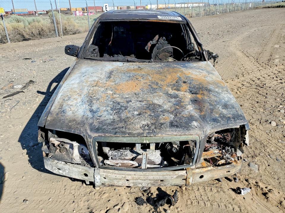 1999 Mercedes-benz C class VIN WDBHA24G1XF861891 COPART salvage auction — BURN, WA - BILL OF SALE-PARTS ONLY, sold $50 on 2026-07-31 (photo 5)
