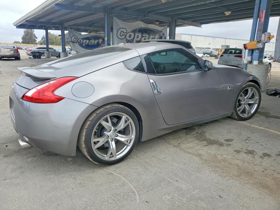 2010 Nissan 370z VIN JN1AZ4EH6AM500032 COPART salvage auction — VANDALISM, Ca - Salvage Certificate, sold $8,900 on 2026-07-16 (photo 3)