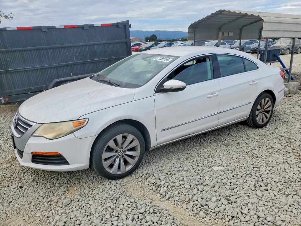 2011 Volkswagen Passat cc VIN WVWMN7AN7BE728734 COPART salvage auction — MINOR DENT/SCRATCHES, FL - DIS/DLR/EXP ONLY CLEAN TITLE, sold $250 on 2026-07-28 (photo 1)