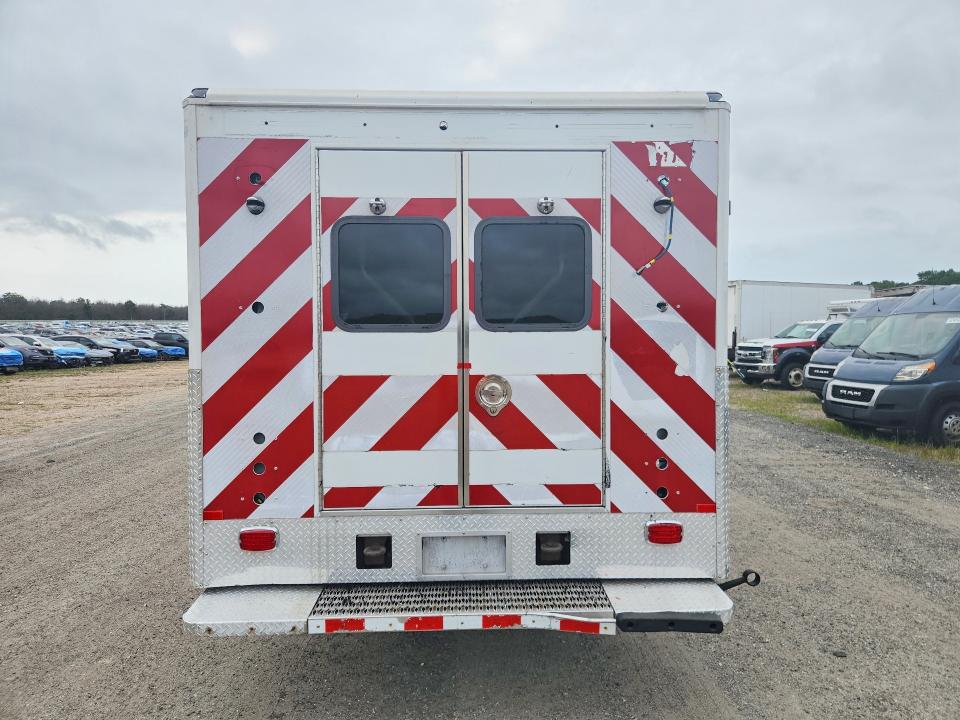 2021 Ford F550 VIN 1FD0X5HT9MEC13394 COPART salvage auction — MINOR DENT/SCRATCHES, Ny - Certificate Of Title, sold $29,000 on 2026-09-14 (photo 6)
