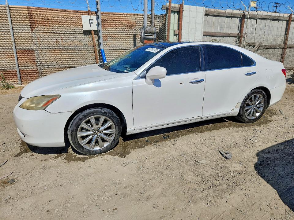 2007 Lexus Es 350 VIN JTHBJ46G972085726 COPART salvage auction — FRONT END, CA - DIS/DLR/EXP ONLY CLEAN TITLE, sold $700 on 2026-07-20 (photo 1)