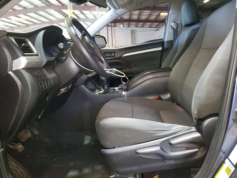 2019 Toyota Highlander VIN 5TDZZRFH2KS313713 COPART salvage auction — NORMAL WEAR, Salvage Title, sold $11,200 on 2026-07-29 (photo 7)