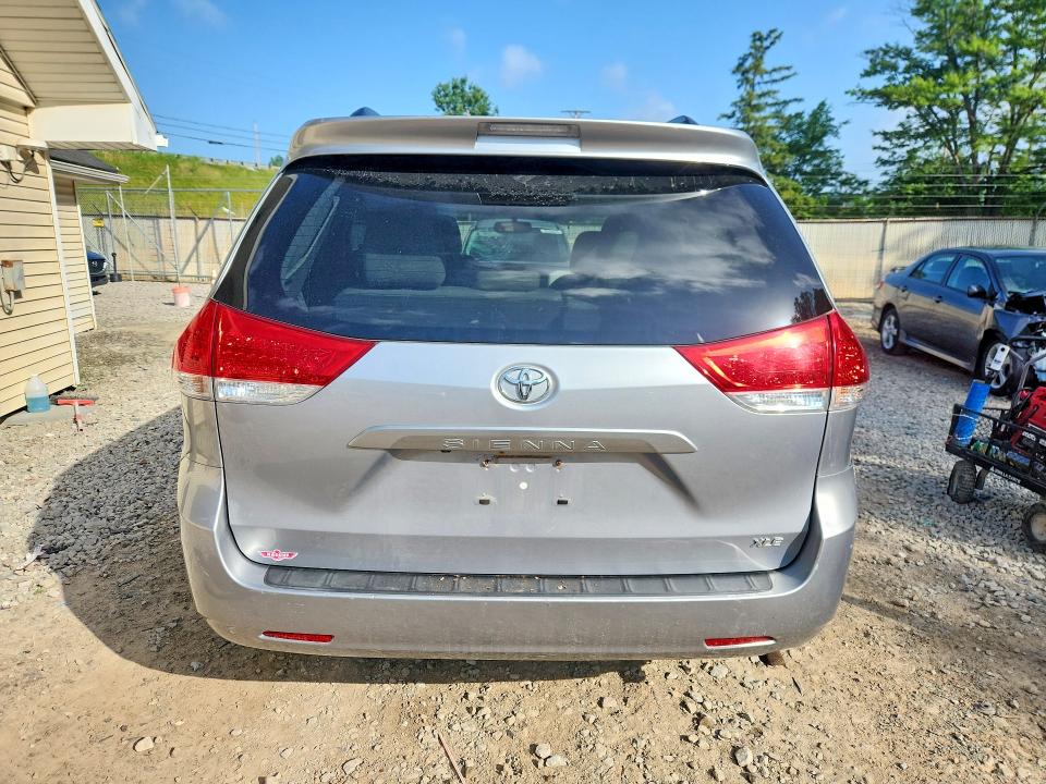 2014 Toyota Sienna VIN 5TDYK3DC0ES475073 COPART salvage auction — FRONT END, Oh - Cert Of Title-Salvage, sold $2,100 on 2026-07-15 (photo 6)