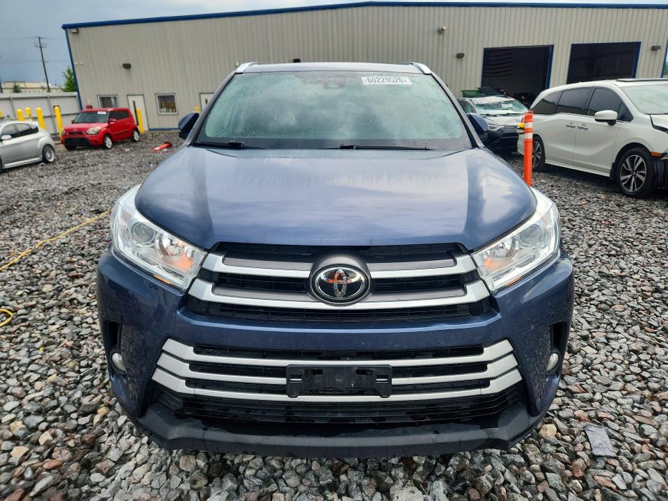 2019 Toyota Highlander VIN 5TDJZRFH7KS725980 COPART salvage auction — REAR END, Wi - Certificate Of Title, sold $14,200 on 2026-07-27 (photo 5)