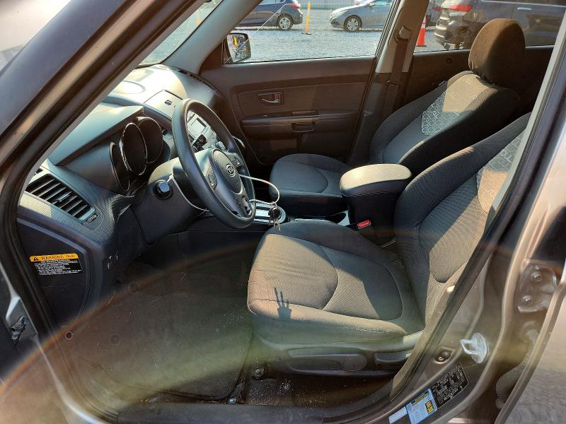 2010 Kia Soul VIN KNDJT2A25A7172413 COPART salvage auction — SIDE, OH - CERT OF TITLE-SALVAGE, sold $90 on 2026-07-21 (photo 7)