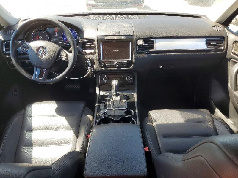 2011 Volkswagen Touareg VIN WVGFF9BP5BD004592 COPART salvage auction — FRONT END, Ca - Salvage Certificate, sold $1,400 on 2026-08-11 (photo 8)
