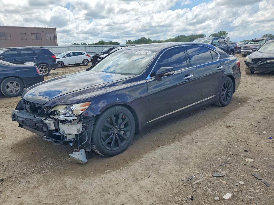 2010 Lexus Ls 460 VIN JTHGL5EF6A5040084 COPART salvage auction — WATER/FLOOD, FL - CERT OF TITLE-SLVG REBLD FLOOD, sold $100 on 2026-07-28 (photo 1)