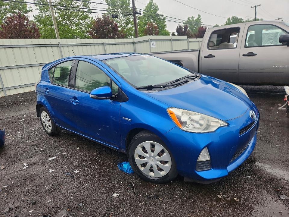 2012 Toyota Prius c VIN JTDKDTB39C1507953 COPART salvage auction — REAR END, CT - CERT OF TITLE-SALVAGE, sold $475 on 2026-07-17 (photo 4)