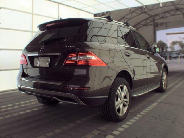 2012 Mercedes-benz M-klasse VIN 4JGDA5HB8CA082457 COPART salvage auction — MINOR DENT/SCRATCHES, Mn - Certificate Of Title (P), sold $2,250 on 2026-07-08 (photo 4)