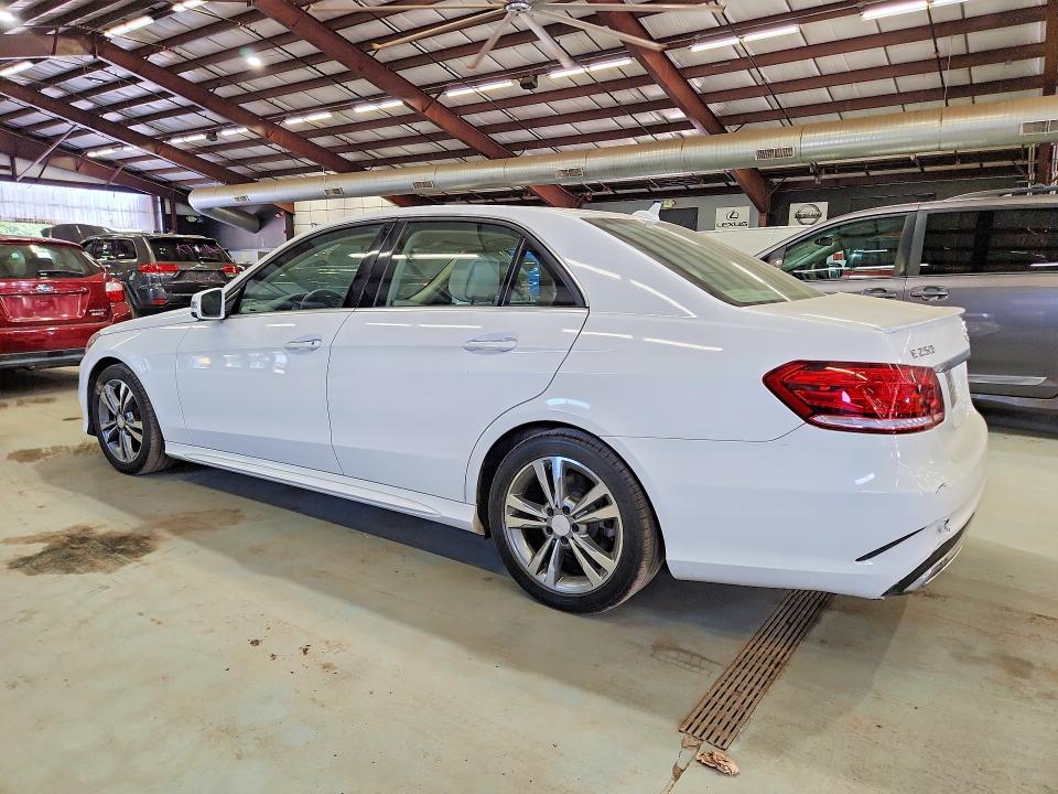 2014 Mercedes-benz E-class VIN WDDHF0EB6EA879197 COPART salvage auction — REAR END, TX - CERTIFICATE OF TITLE (P), sold $4,500 on 2026-07-30 (photo 2)