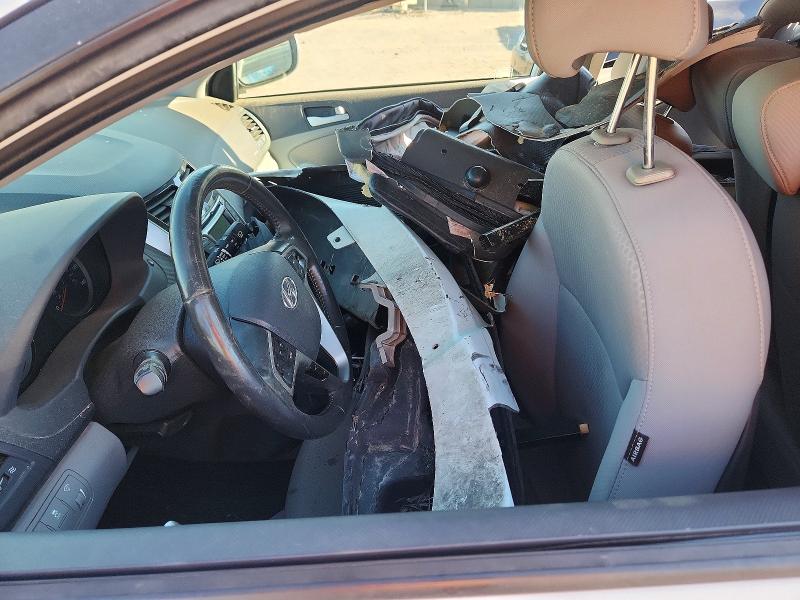 2017 Hyundai VIN KMHCU5AE2HU351291 COPART salvage auction — ALL OVER, Nm - Cert Of Title-Salvage, sold $250 on 2026-07-09 (photo 7)