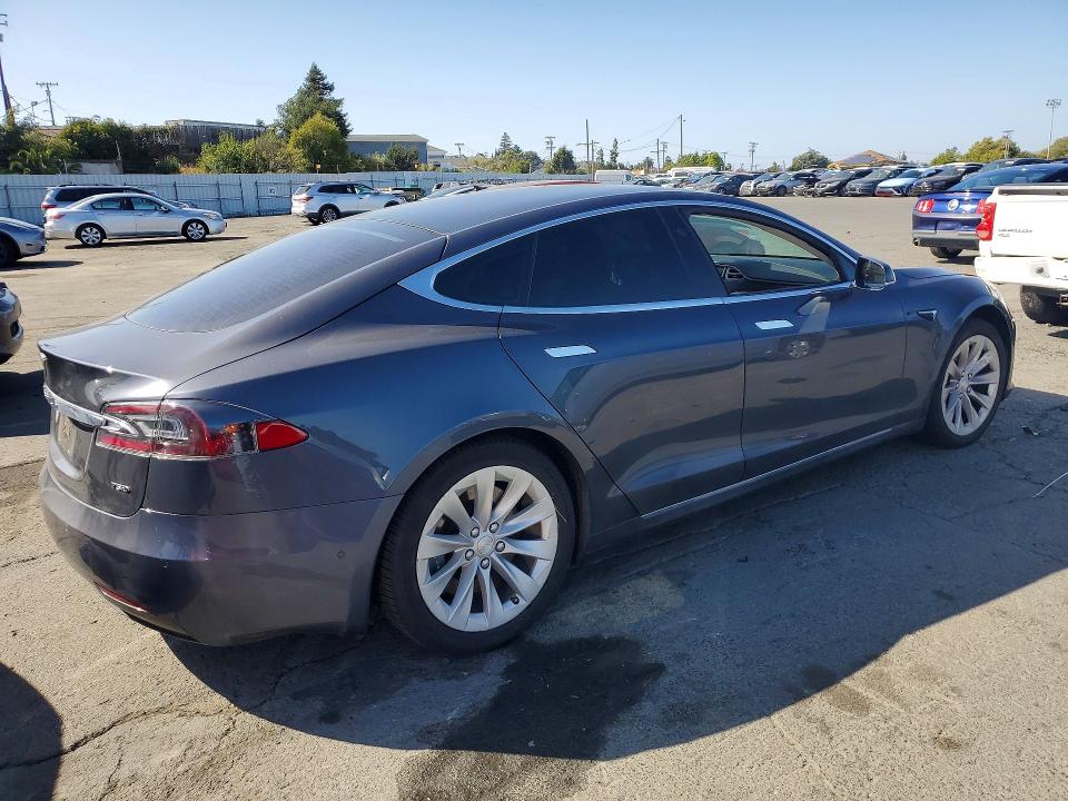 2017 Tesla Model s VIN 5YJSA1E27HF222294 COPART salvage auction — SIDE, CA - SALVAGE CERTIFICATE, sold $6,700 on 2026-07-31 (photo 3)