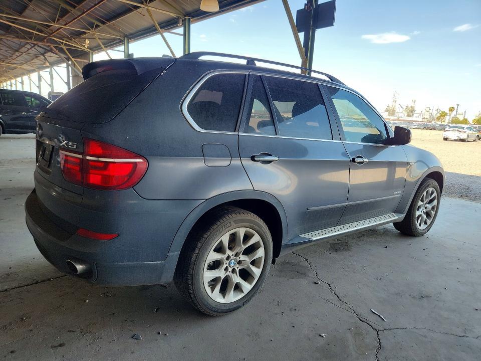 2013 BMW X5 VIN 5UXZV4C52D0G53315 COPART salvage auction — NORMAL WEAR, Az - Certificate Of Title, sold $4,100 on 2026-07-22 (photo 3)