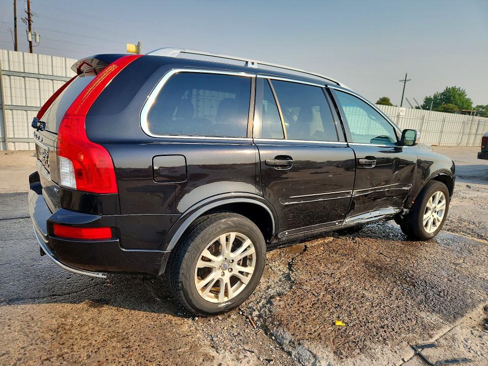 2013 Volvo VIN YV4952CZ0D1634324 COPART salvage auction — SIDE, Co - Public - Salvage Title, sold $300 on 2026-07-22 (photo 3)