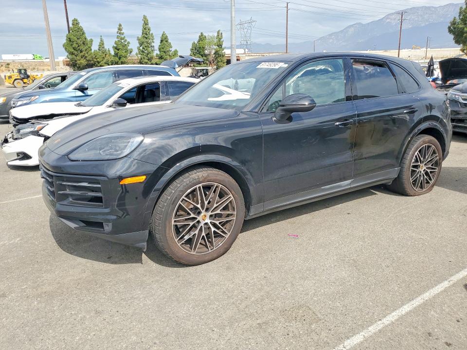 2024 Porsche Cayenne VIN WP1AA2AY6RDA03216 COPART salvage auction — SIDE, CA, sold $33,250 on 2026-10-08 (photo 1)