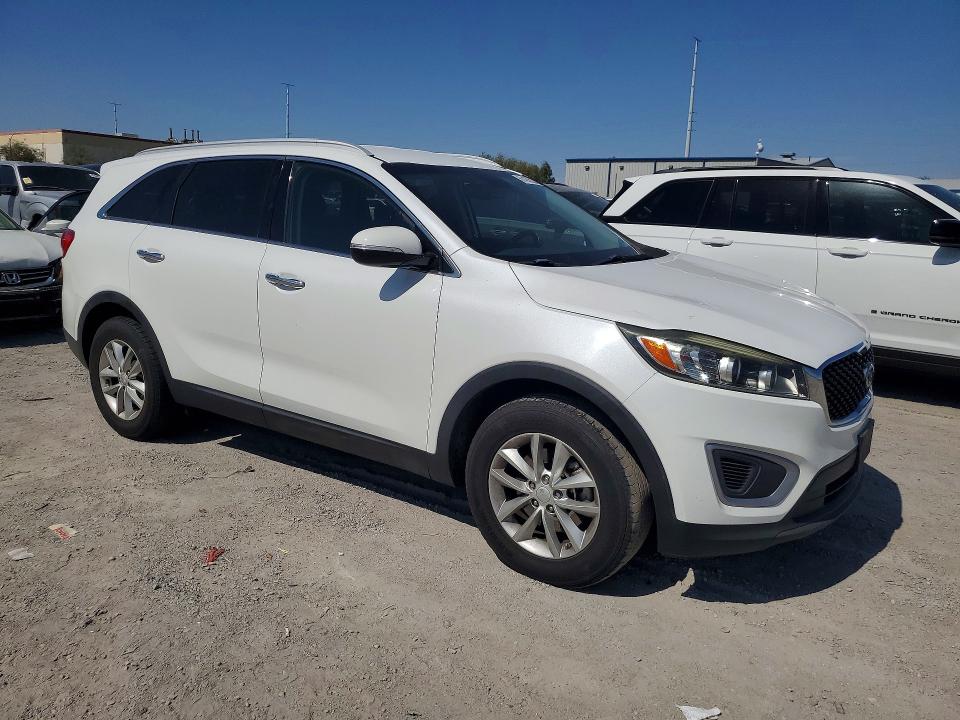 2017 Kia Sorento VIN 5XYPG4A31HG276560 COPART salvage auction — VANDALISM, NV - CERTIFICATE OF TITLE (P), sold $150 on 2026-07-21 (photo 4)