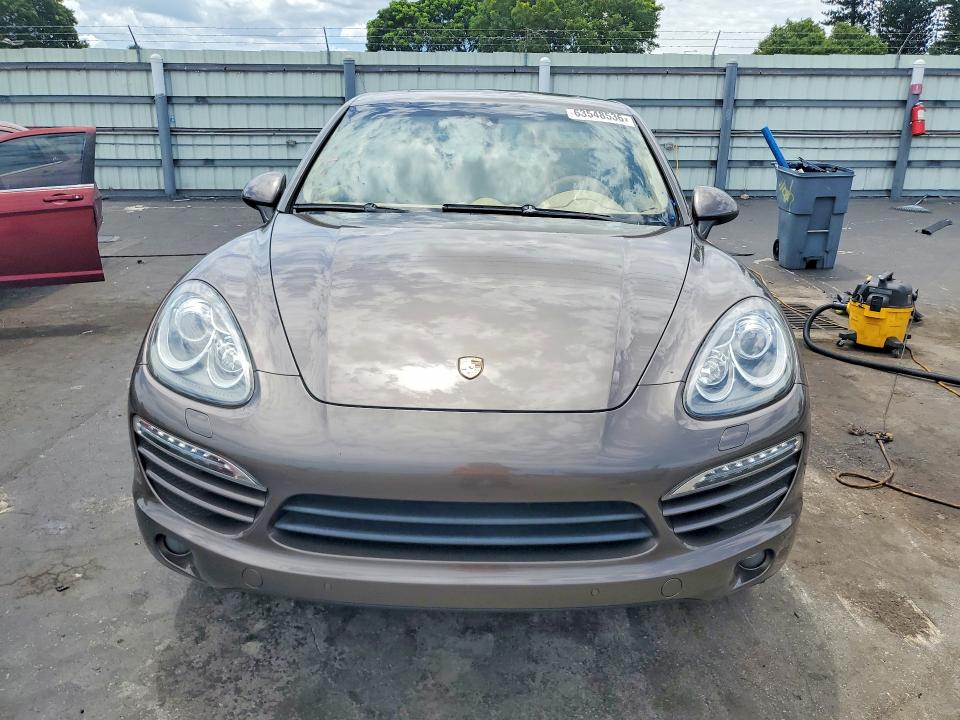 2014 Porsche Cayenne VIN WP1AA2A2XELA00637 COPART salvage auction — REAR END, Al - Certificate Of Title (P), sold $5,700 on 2026-08-14 (photo 5)