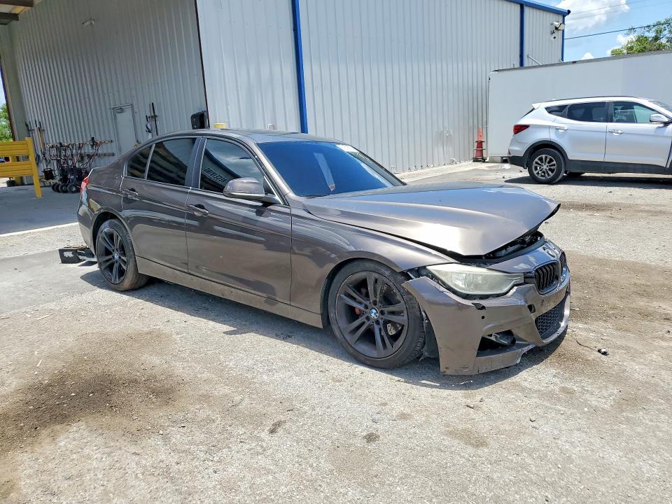 2015 BMW 3er VIN WBA3C3C55FP664434 COPART salvage auction — FRONT END, Fl - Certificate Of Destruction, sold $375 on 2026-07-17 (photo 4)