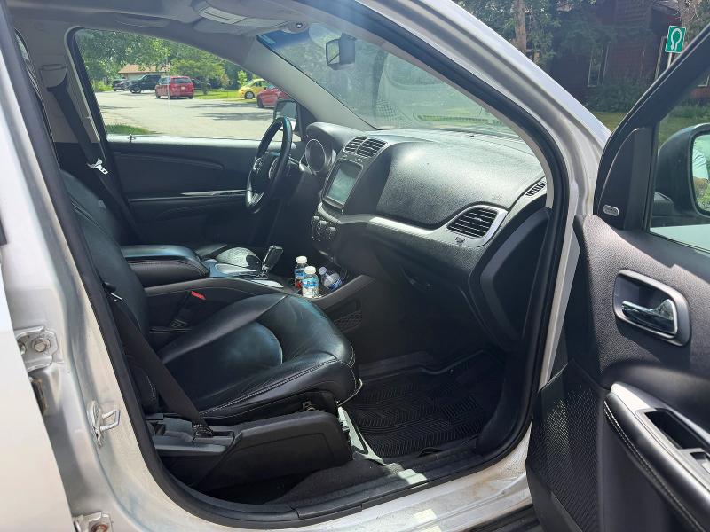 2013 Dodge Journey VIN 3C4PDDFG3DT525528 COPART salvage auction — MINOR DENT/SCRATCHES, Ab - Bos - Active, sold $1,800 on 2026-07-28 (photo 5)
