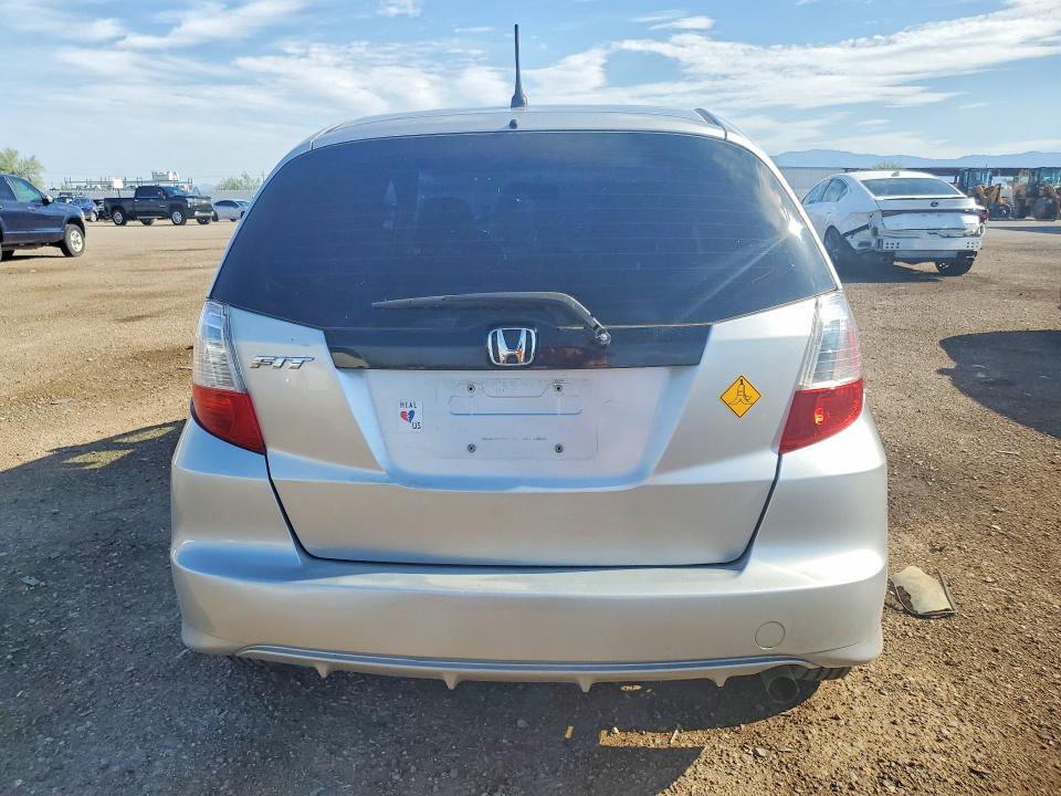 2013 Honda Fit VIN JHMGE8H35DC008224 COPART salvage auction — FRONT END, Az - Cert Of Title - Salvage, sold $1,250 on 2026-07-24 (photo 6)