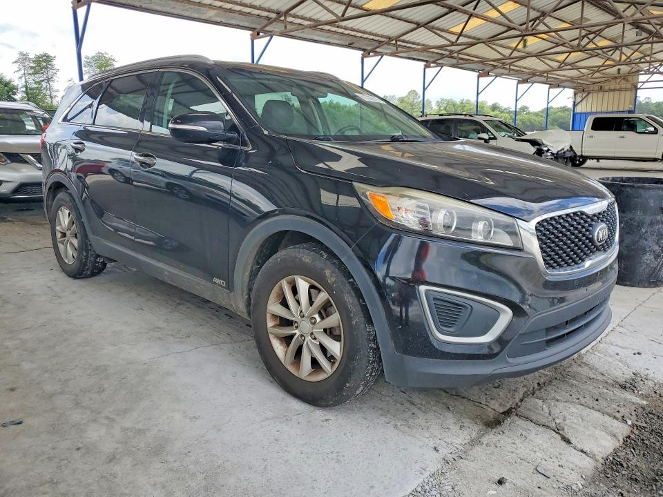 2016 Kia Sorento VIN 5XYPGDA36GG013799 COPART salvage auction — MINOR DENT/SCRATCHES, GA - CERTIFICATE OF TITLE, sold $750 on 2026-07-30 (photo 4)