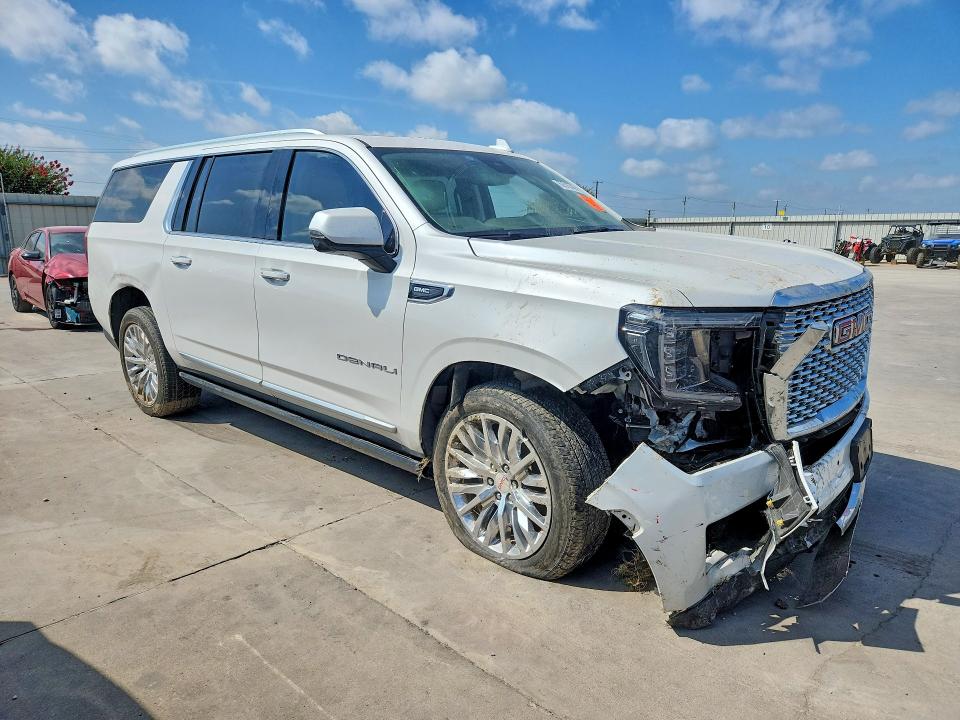 2023 Gmc Yukon VIN 1GKS2JKL4PR313000 COPART salvage auction — FRONT END, TX - SALVAGE VEHICLE TITLE, sold $27,750 on 2026-08-20 (photo 4)