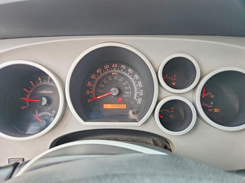 2008 Toyota Sequoia VIN 5TDBY64A68S013898 COPART salvage auction — FRONT END, PA - CERT OF TITLE, sold $2,100 on 2026-07-21 (photo 9)