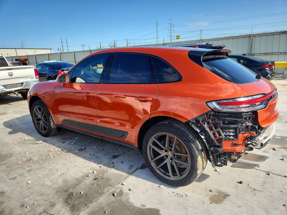 2023 Porsche Macan VIN WP1AA2A52PLB00938 COPART salvage auction — REAR END, Tx - Salvage Vehicle Title, sold $27,000 on 2026-09-11 (photo 2)