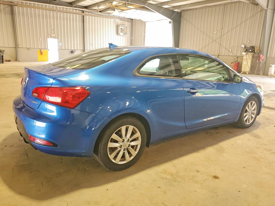 2015 Kia Forte VIN KNAFX6A87F5346973 COPART salvage auction — MECHANICAL, Pa - Cert Of Title, sold $700 on 2026-07-08 (photo 3)
