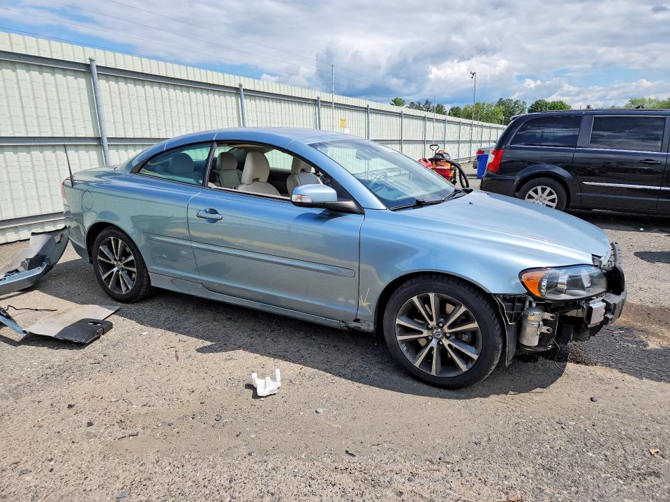 2010 Volvo C70 VIN YV1672MC3AJ091762 COPART salvage auction — FRONT END, PA - CERTIFICATE OF SALVAGE, sold $175 on 2026-08-11 (photo 4)