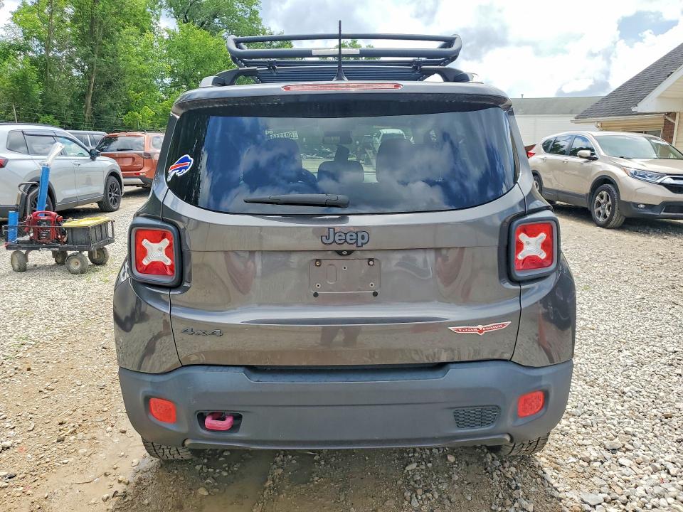 2017 Jeep Renegade VIN ZACCJBCB9HPG57971 COPART salvage auction — SIDE, Salvage Title, sold $2,250 on 2026-07-29 (photo 6)