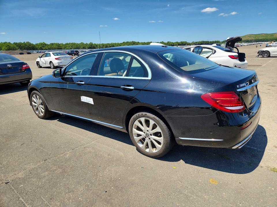2018 Mercedes-benz E-klasse VIN WDDZF4KB4JA360255 COPART salvage auction — WATER/FLOOD, Ny - Mv907A-Flood Salvage, sold $5,000 on 2026-08-07 (photo 2)
