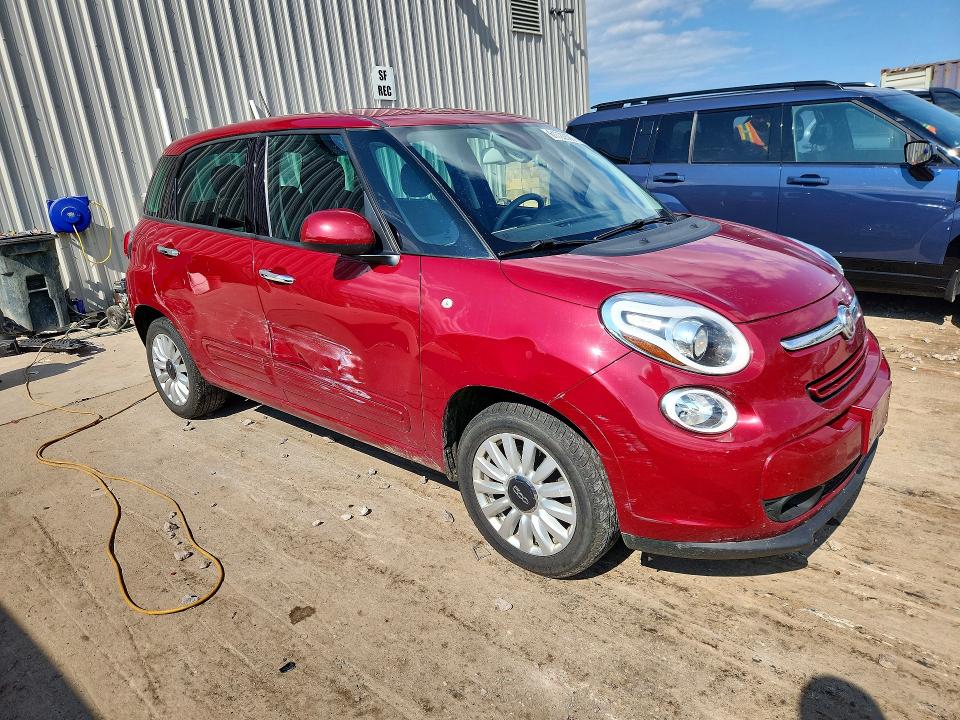 2014 Fiat 500 VIN ZFBCFABH7EZ015928 COPART salvage auction — SIDE, Wi - Junked Vehicle Bill Of Sale, sold $450 on 2026-08-03 (photo 4)