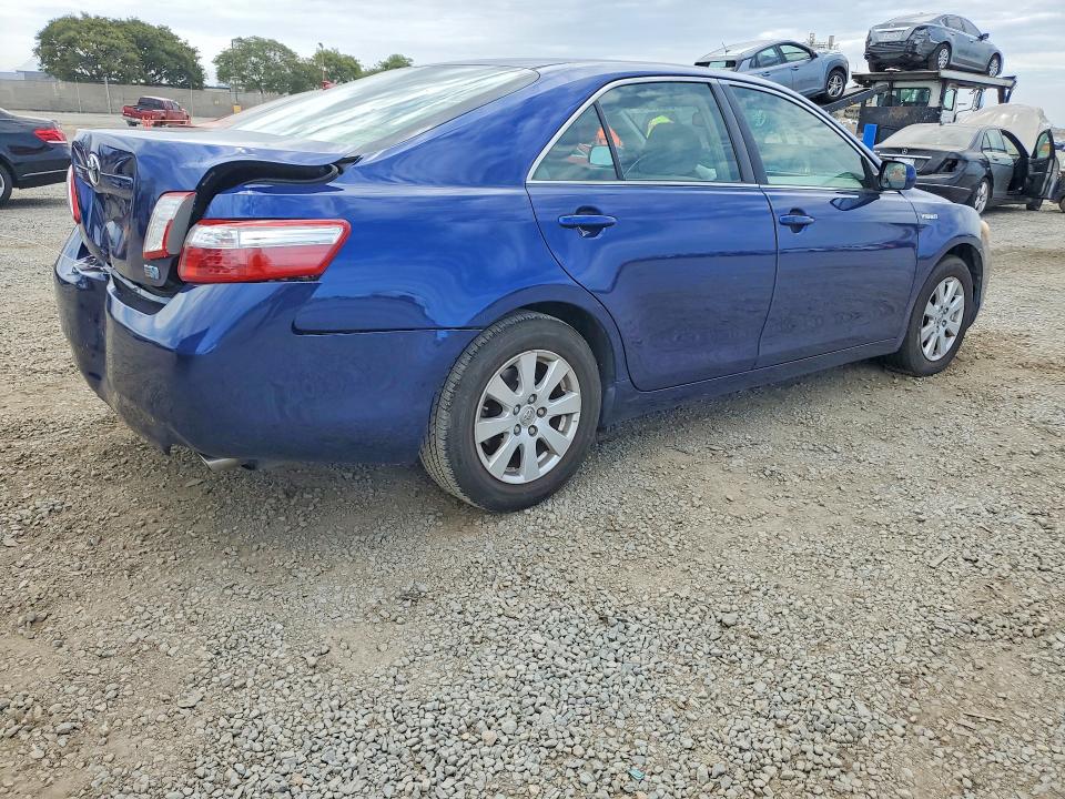 2007 Toyota Camry hybrid VIN JTNBB46K473005337 COPART salvage auction — NORMAL WEAR, MO - CERTIFICATE OF TITLE, sold $2,100 on 2026-07-24 (photo 3)
