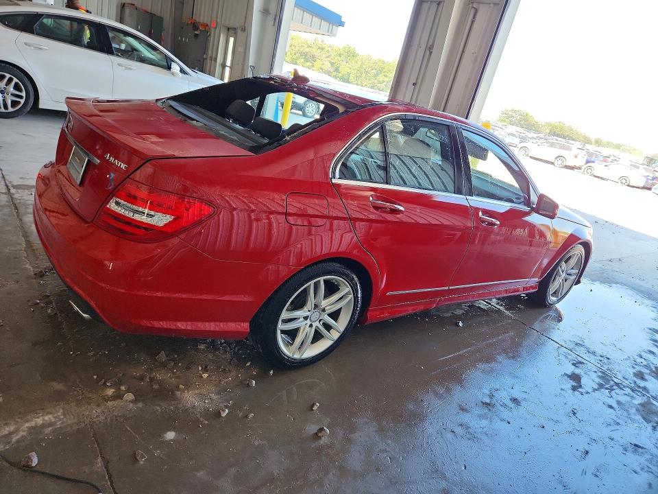 2014 Mercedes-benz C-klasse VIN WDDGF8AB0ER308872 COPART salvage auction — HAIL, Wi - Certificate Of Title, sold $4,650 on 2026-08-10 (photo 3)