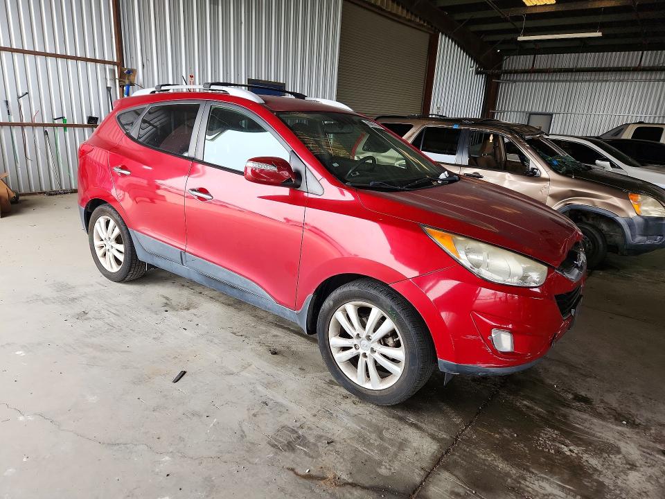 2011 Hyundai Tucson VIN KM8JU3AC9BU203916 COPART salvage auction — FRONT END, Ca - Salvage Certificate, sold $1,650 on 2026-07-30 (photo 4)