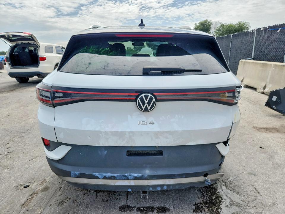 2021 Volkswagen Id.4 VIN WVGDMPE29MP019082 COPART salvage auction — REAR END, Fl - Cert Of Title Slvg Rebuildable, sold $8,200 on 2026-08-11 (photo 6)