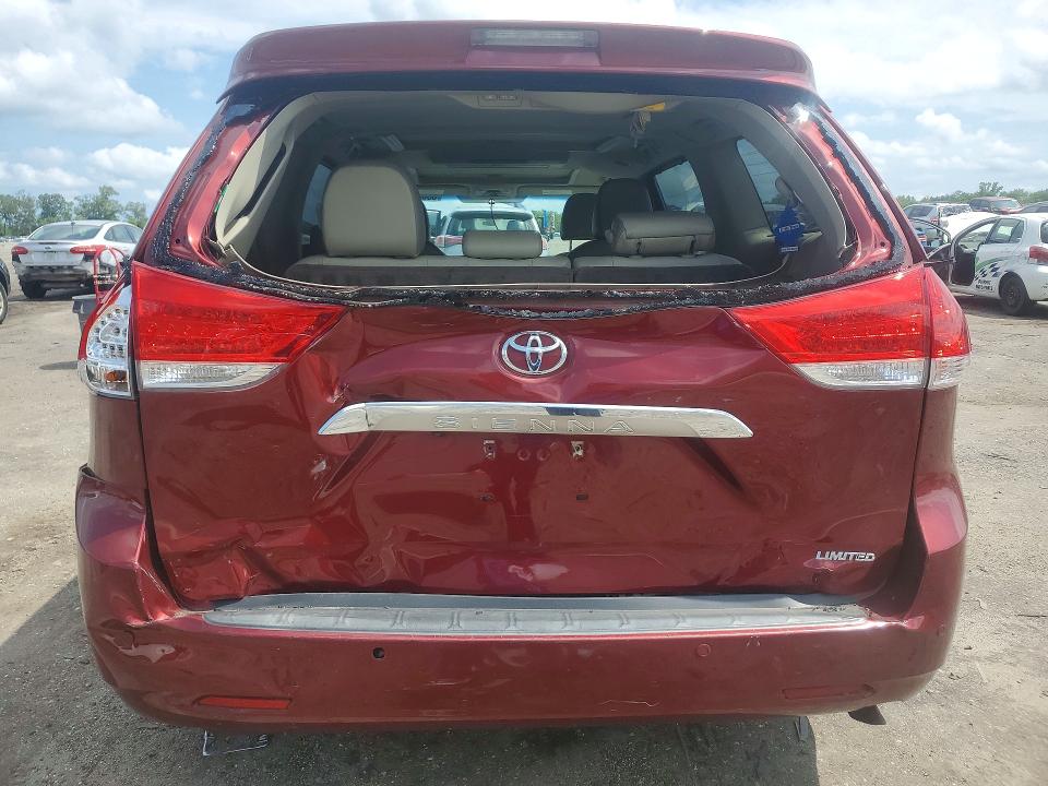 2013 Toyota Sienna VIN 5TDYK3DC4DS280222 COPART salvage auction — REAR END, VA - CERT OF TITLE - SALVAGE, sold $250 on 2026-07-29 (photo 6)