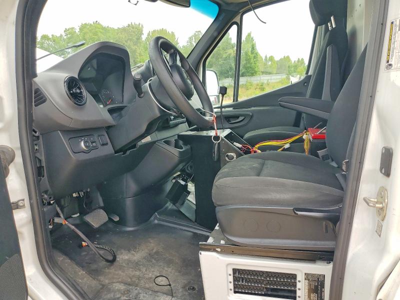 2019 Mercedes-benz Sprinter VIN WD4PF0CD7KP039020 COPART salvage auction — REAR END, Va - Cert Of Title - Salvage, sold $2,900 on 2026-07-29 (photo 7)