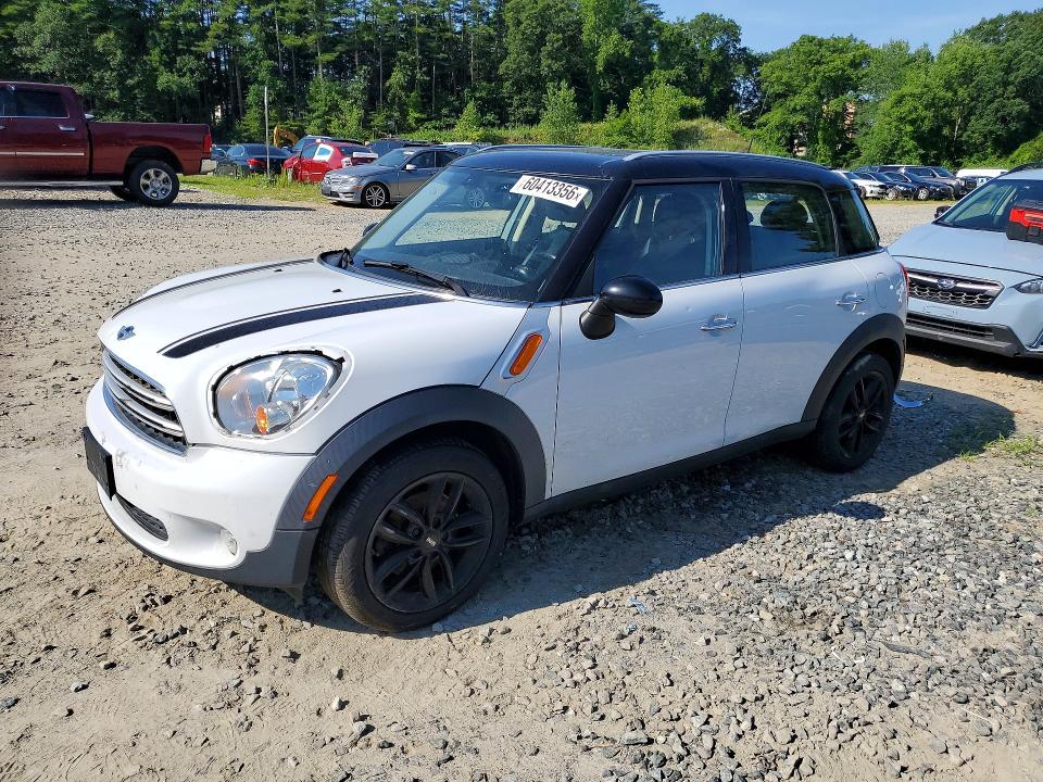 2016 Mini Cooper VIN WMWZB3C59GWR47973 COPART salvage auction — MINOR DENT/SCRATCHES, Ri - Certificate Of Title, sold $2,300 on 2026-07-29 (photo 1)