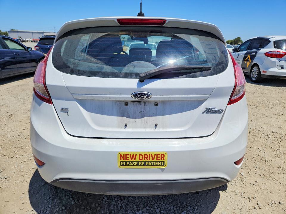 2014 Ford Fiesta VIN 3FADP4EJ1EM121636 COPART salvage auction — MINOR DENT/SCRATCHES, Ca - Dis/Dlr/Exp Only Clean Title, sold $300 on 2026-07-10 (photo 6)