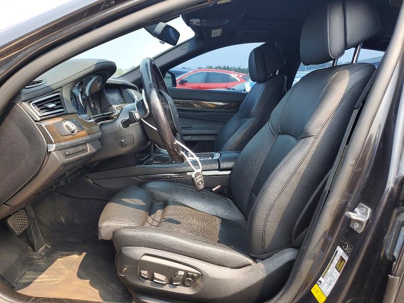 2013 BMW 7er VIN WBAYE4C58DD136987 COPART salvage auction — MINOR DENT/SCRATCHES, Fl - Cert Of Title Slvg Rebuildable, sold $2,950 on 2026-07-24 (photo 7)