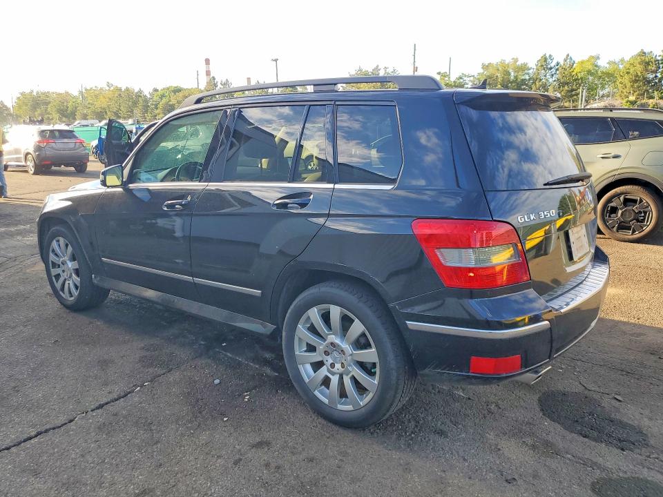 2010 Mercedes-benz Glk-class VIN WDCGG8HB2AF447520 COPART salvage auction — MINOR DENT/SCRATCHES, CO - DIS/DLR/EXP ONLY CLEAN TITLE, sold $1,550 on 2026-08-04 (photo 2)