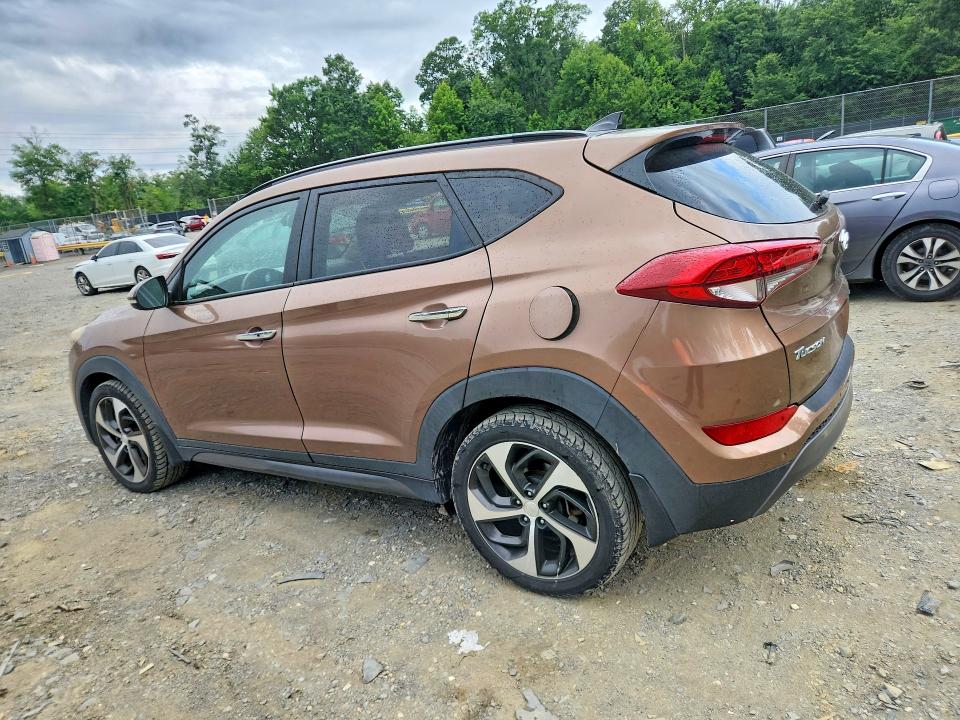 2016 Hyundai Tucson VIN KM8J3CA22GU041905 COPART salvage auction — VANDALISM, IA - CERTIFICATE OF TITLE, sold $1,750 on 2026-07-17 (photo 2)
