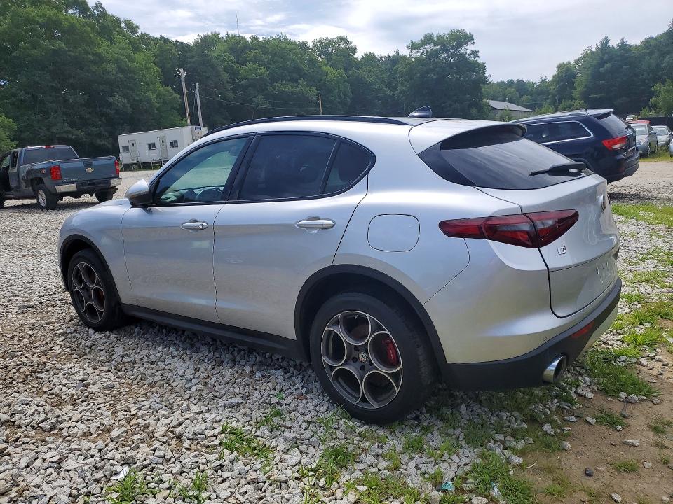 2018 Alfa romeo Stelvio VIN ZASFAKPN1J7B92565 COPART salvage auction — MECHANICAL, Nh - Certificate Of Title (P), sold $6,300 on 2026-07-29 (photo 2)