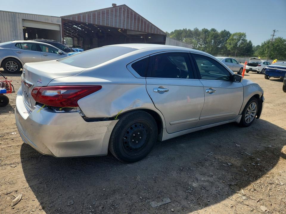 2018 Nissan Altima VIN 1N4AL3AP9JC235186 COPART salvage auction — FRONT END, La - Cert Of Title-Salvage, sold $2,350 on 2026-07-31 (photo 3)